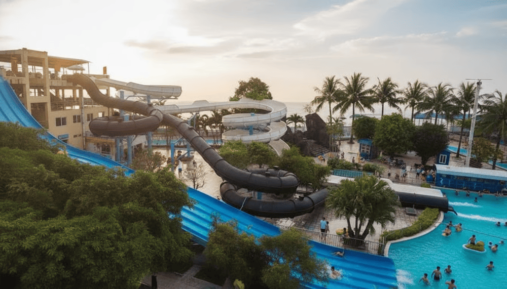 Công viên nước Hồ Tây